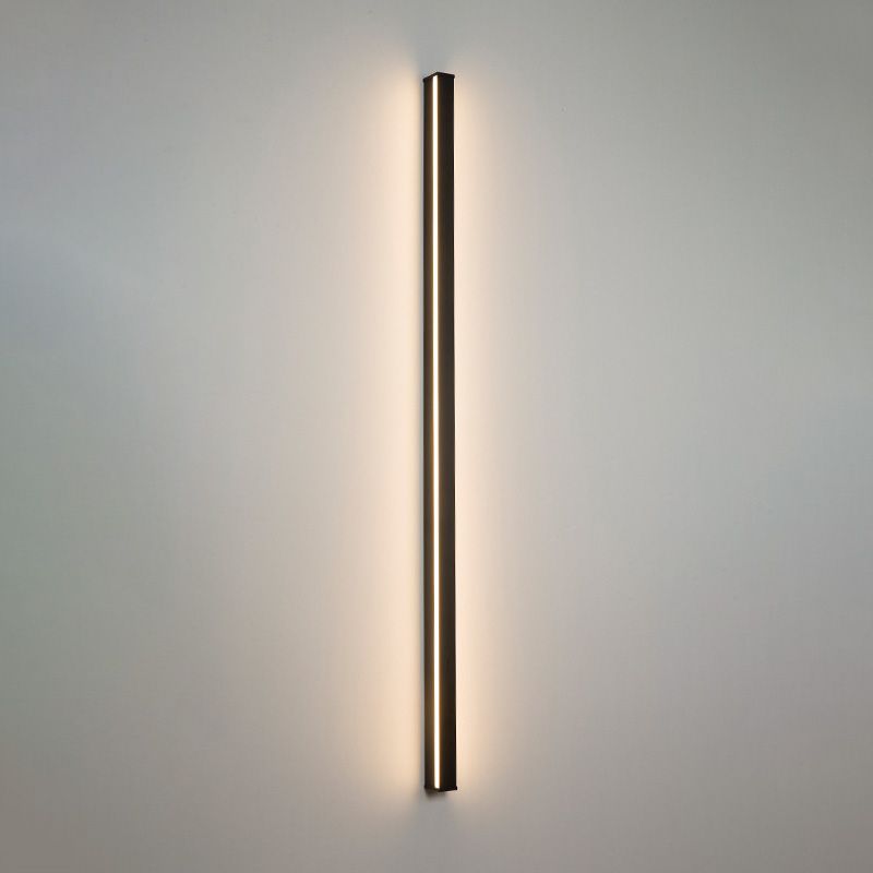 Janna | Minimalist Linear LED Wall Light – Ambient Modern Wall Lighting